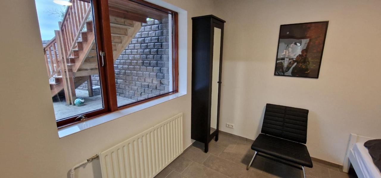Apartment Lovely 2-bedroom In Kopavogur *
